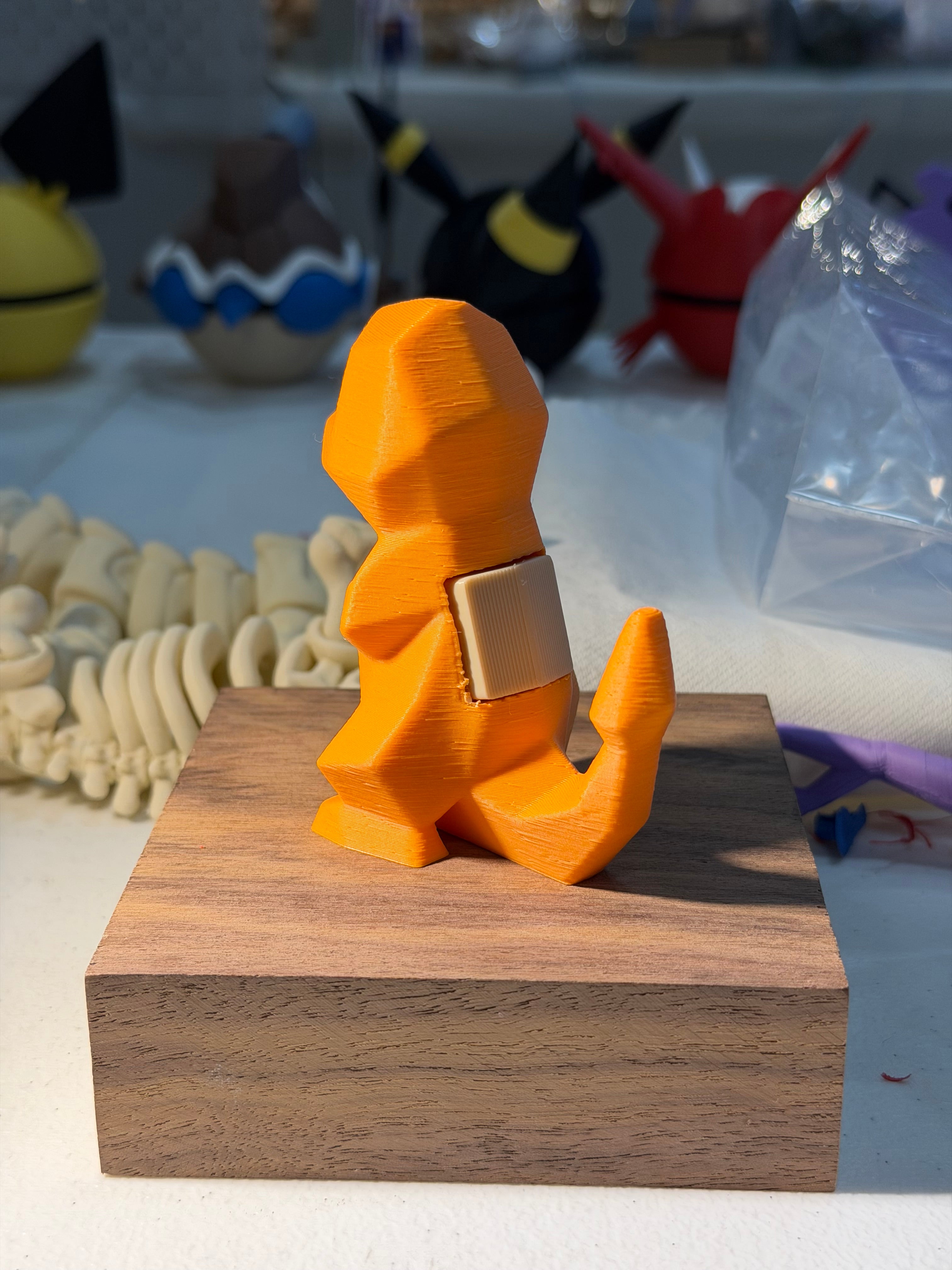 Low poly Charmander clicker