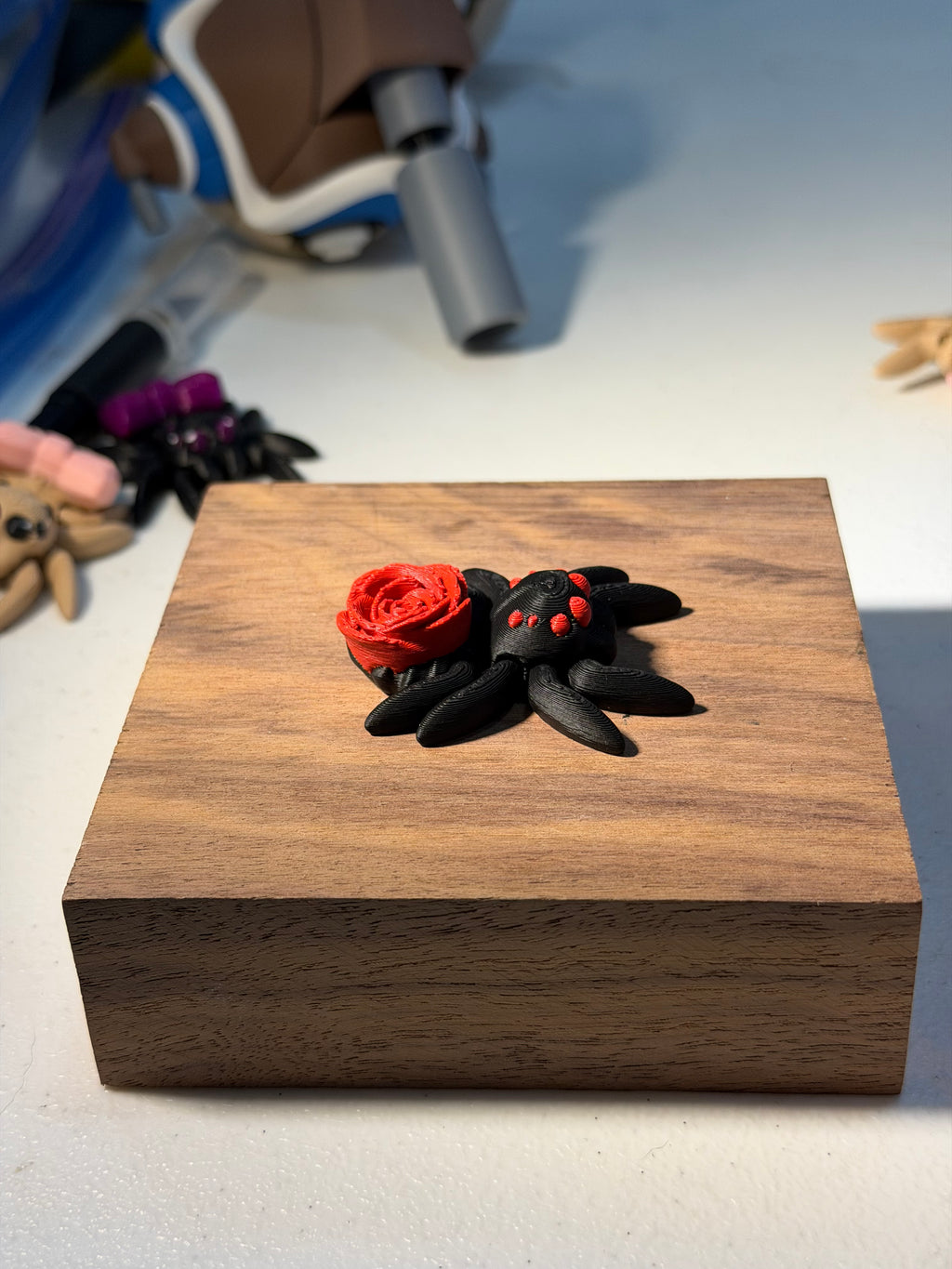 Rose spider