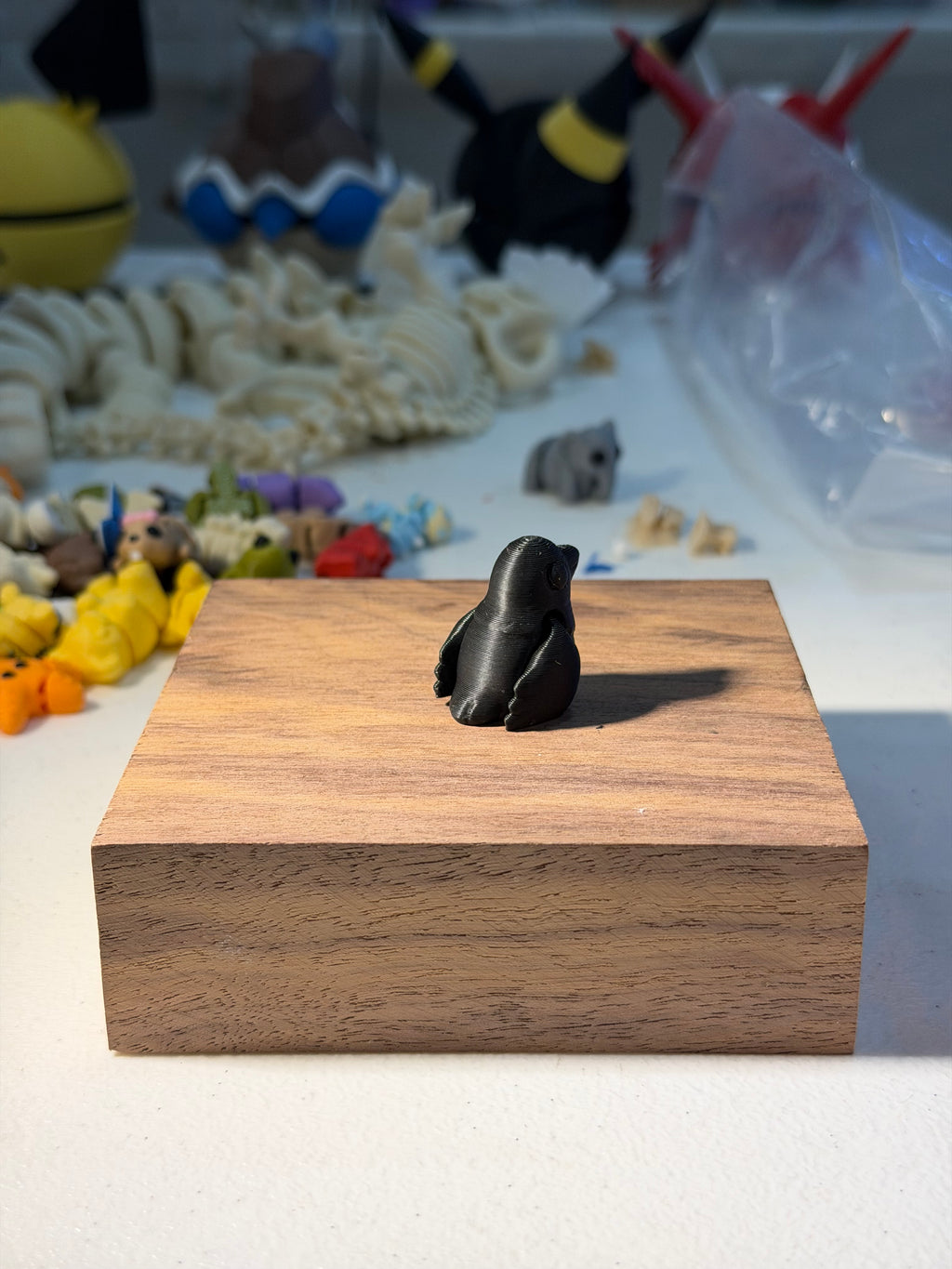 Crow wigget