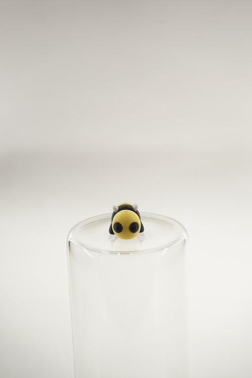 Bee wigget