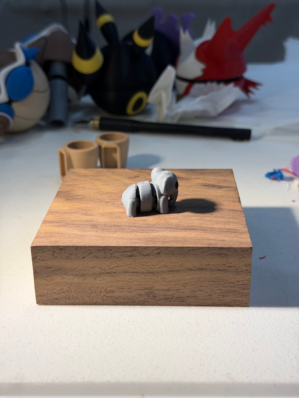 Elephant wigget