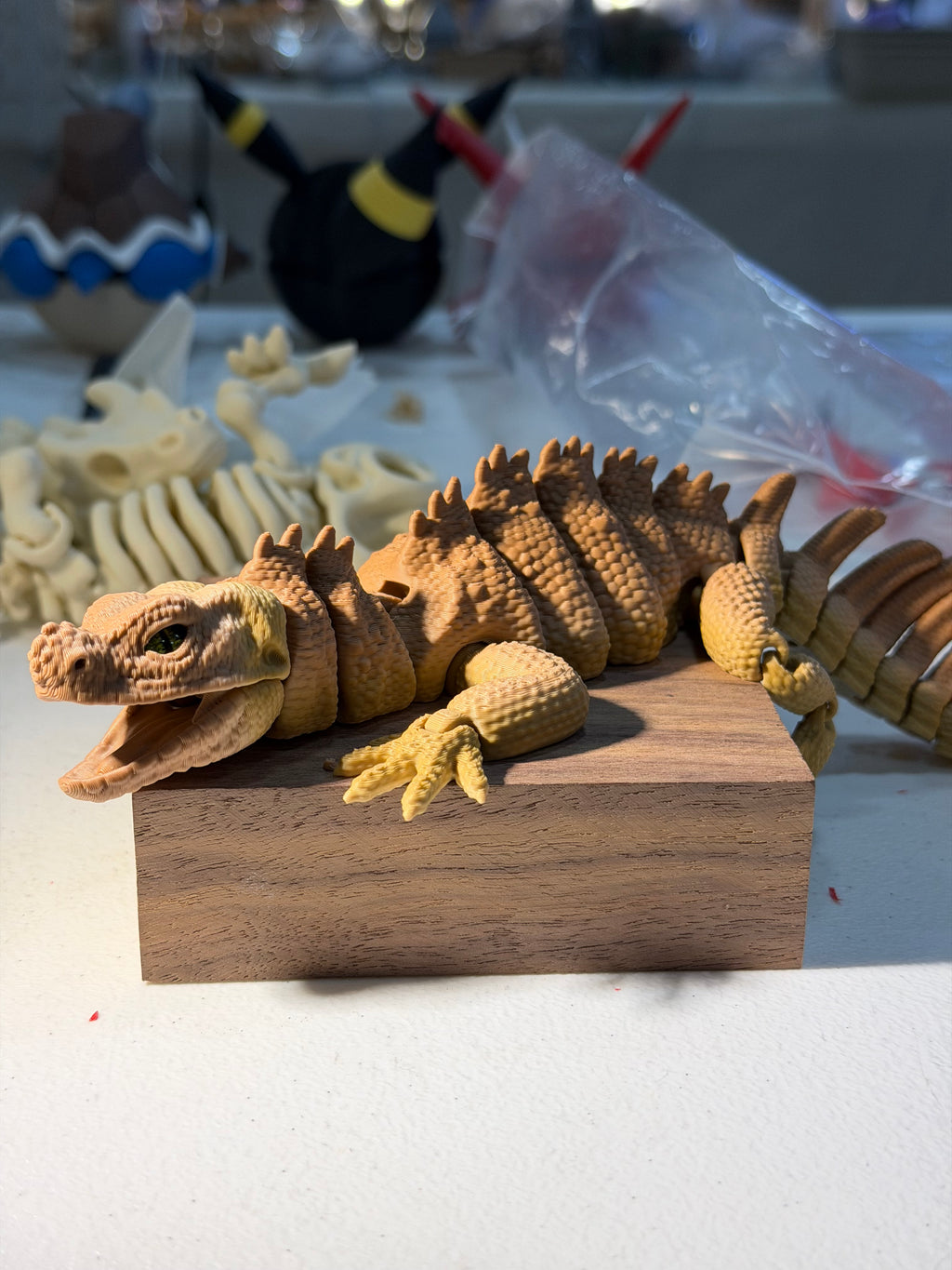 Sailfin Dragon Flexi