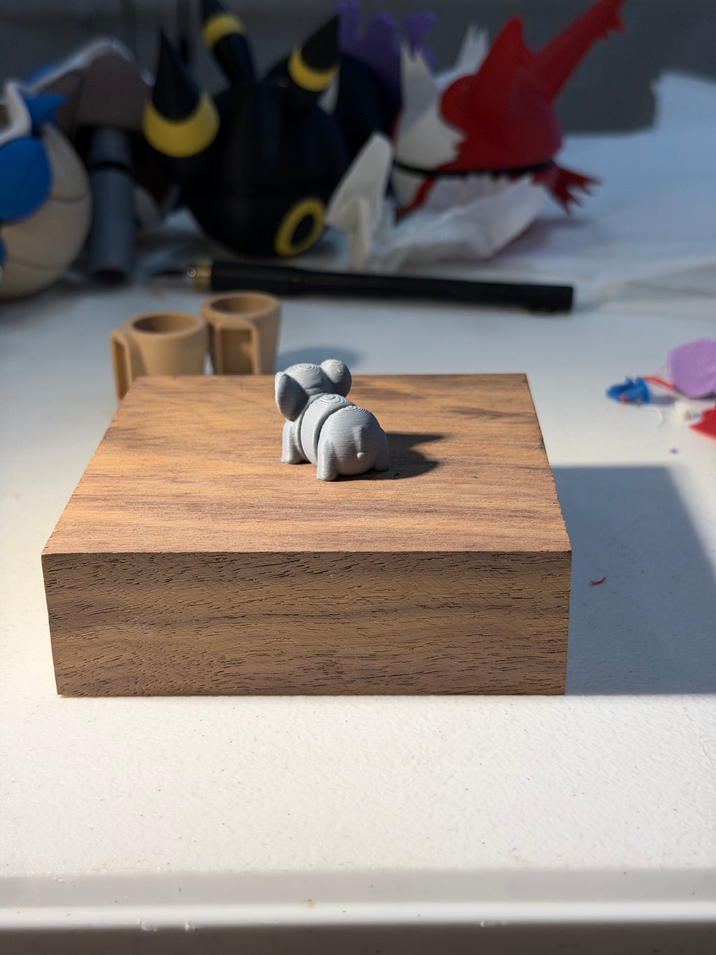 Elephant wigget