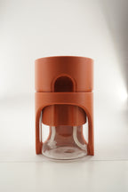 Vesi | Self water planter